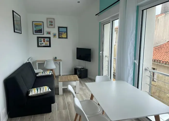 Maison Centre Avec Vue Sur La Cote * Brem Sur Mer